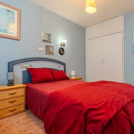 Apartamento Artcorner, Pool & Wifi