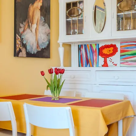 Apartamento Artcorner, Pool & Wifi *